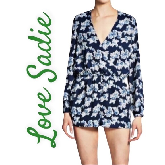 URBAN OUTFITTERS Floral Long Sleeve Short Romper Love Sadie, Size Medium - Picture 1 of 8